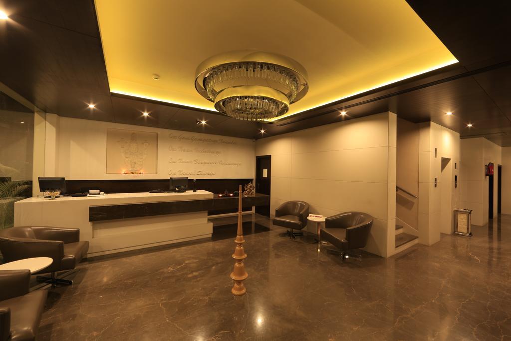 Hotel Regalia Tirupati Bagian luar foto