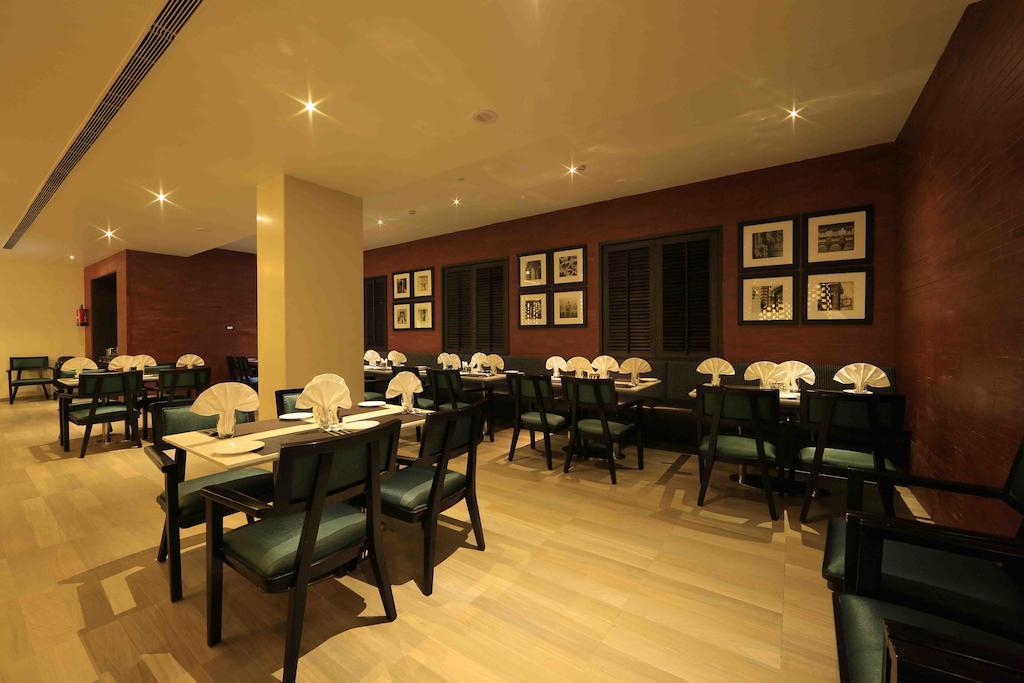 Hotel Regalia Tirupati Bagian luar foto
