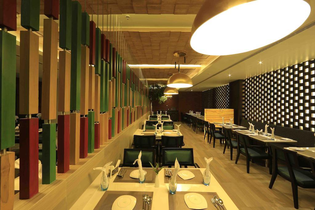 Hotel Regalia Tirupati Bagian luar foto